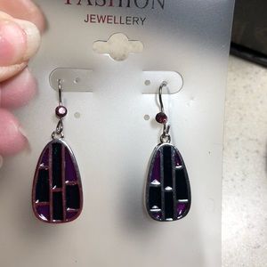 NWT Pierced silver tone earrings